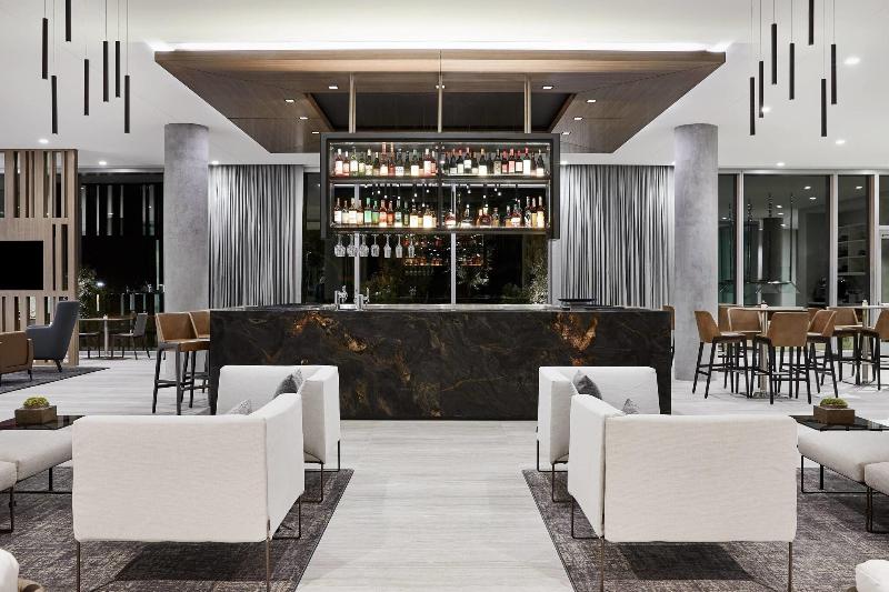 Ac Hotel By Marriott Phoenix Biltmore image