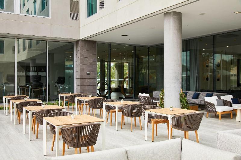 Ac Hotel By Marriott Phoenix Biltmore image
