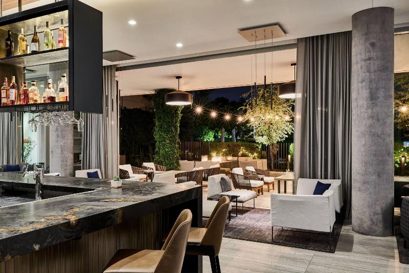 Ac Hotel By Marriott Phoenix Biltmore image