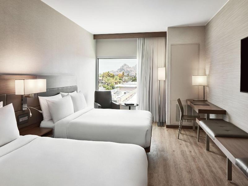 Ac Hotel By Marriott Phoenix Biltmore image