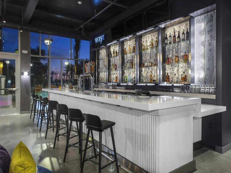 Aloft Glendale At Westgate image