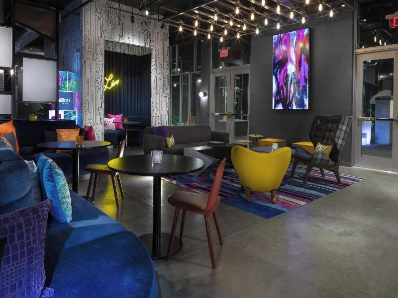 Aloft Glendale At Westgate image