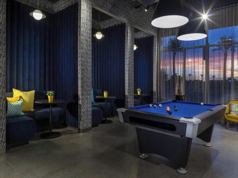 Aloft Glendale At Westgate image