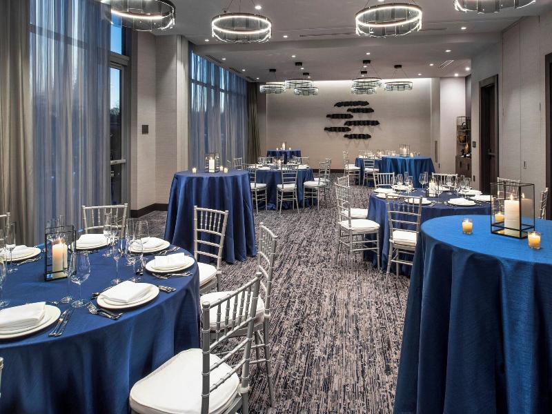 Ac Hotel By Marriott Portsmouth image