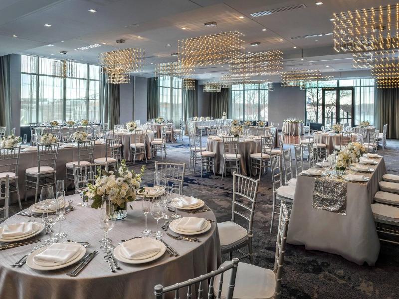 Ac Hotel By Marriott Portsmouth image