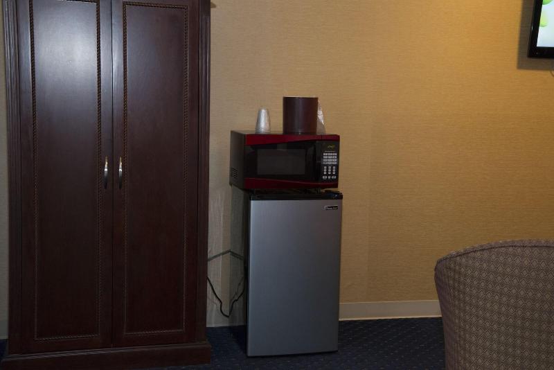 Hampton Falls Inn image
