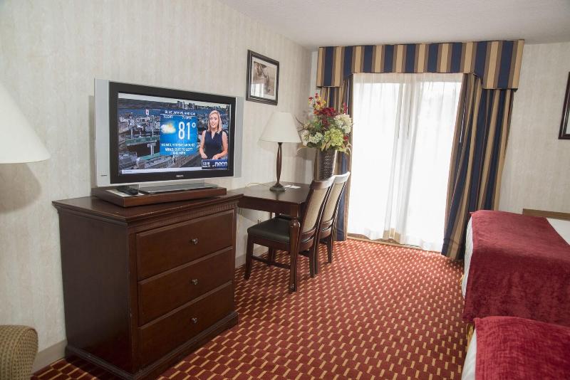 Hampton Falls Inn image