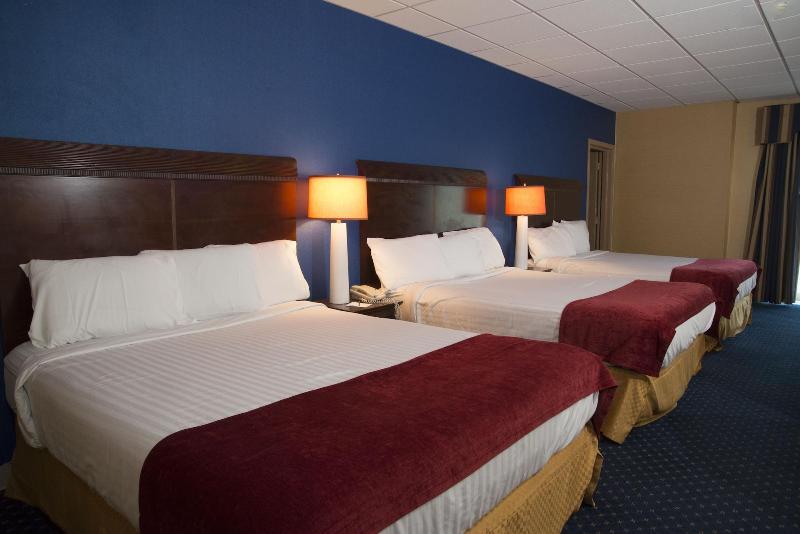 Hampton Falls Inn image