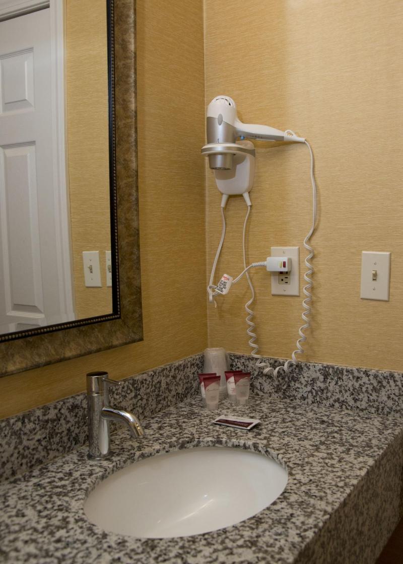 Hampton Falls Inn image