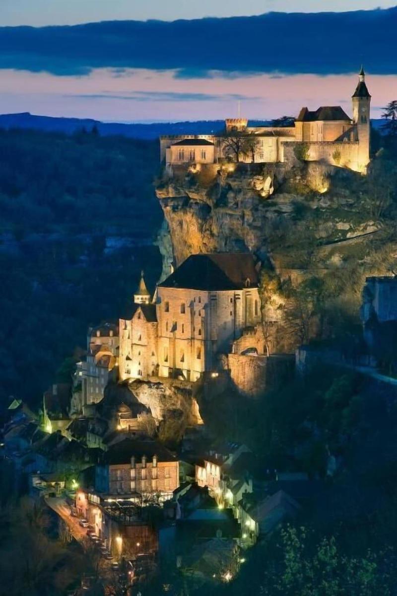 Hôtel Source de la Vallée image