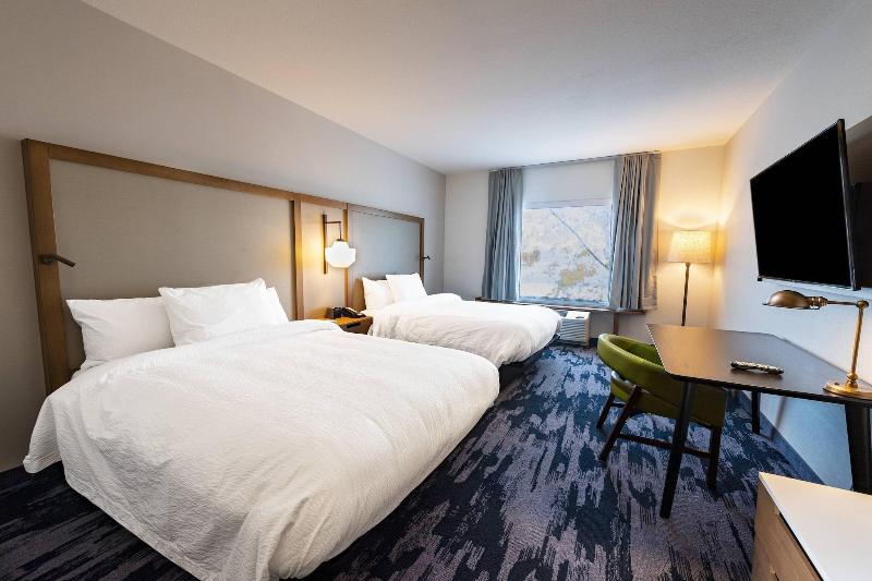 Fairfield Inn & Suites by Marriott Phoenix West/To image