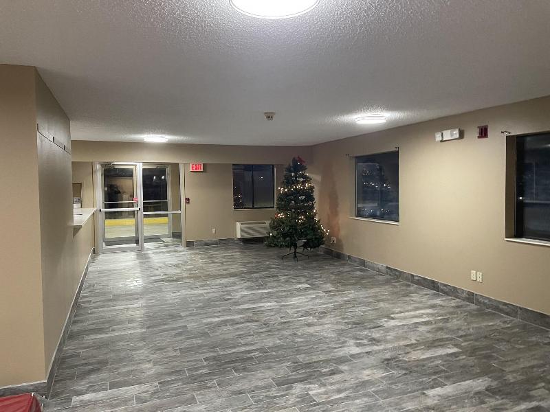 Designer Inn & Suites image 2