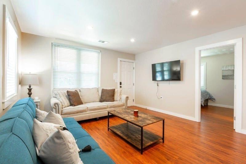 @ Marbella Lane Triplex San Jose image