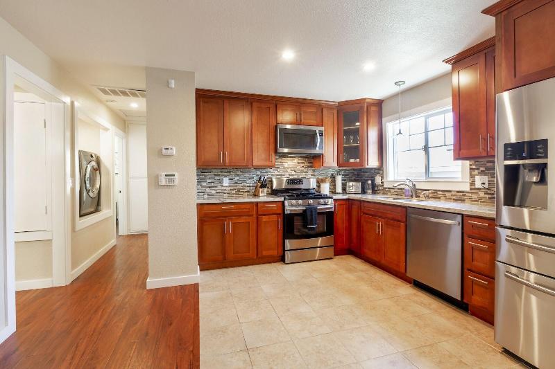 @ Marbella Lane Triplex San Jose image