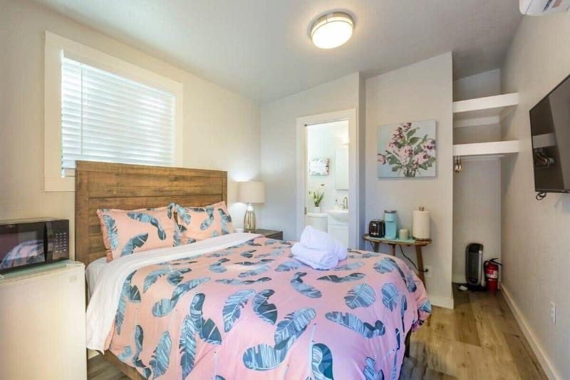 @ Marbella Lane Triplex San Jose image