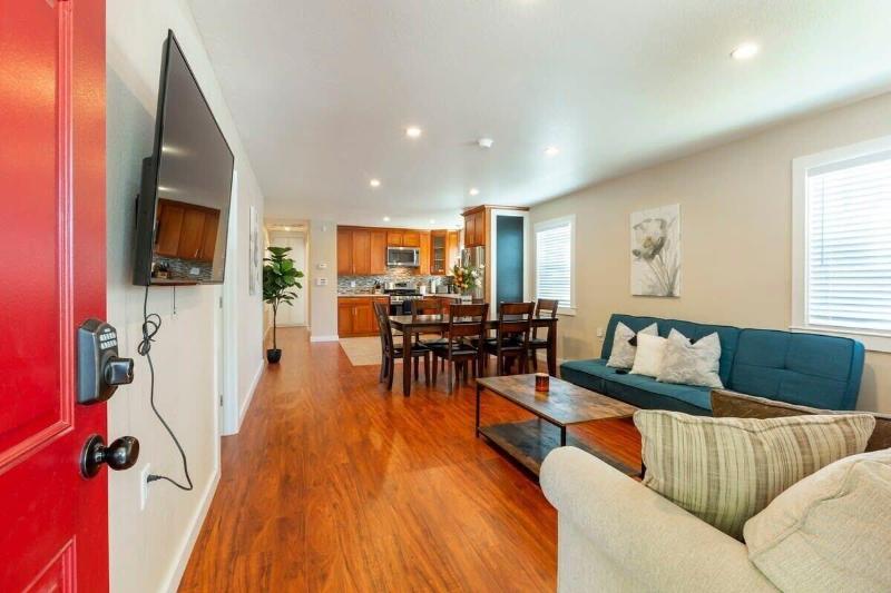 @ Marbella Lane Triplex San Jose image