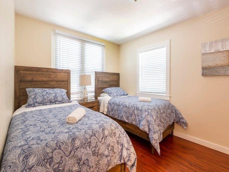 @ Marbella Lane Triplex San Jose image