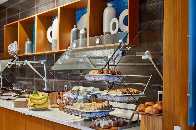 Springhill Suites By Marriott Charlotte At Carowin image