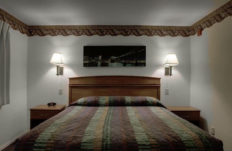 Oceanview Inn image