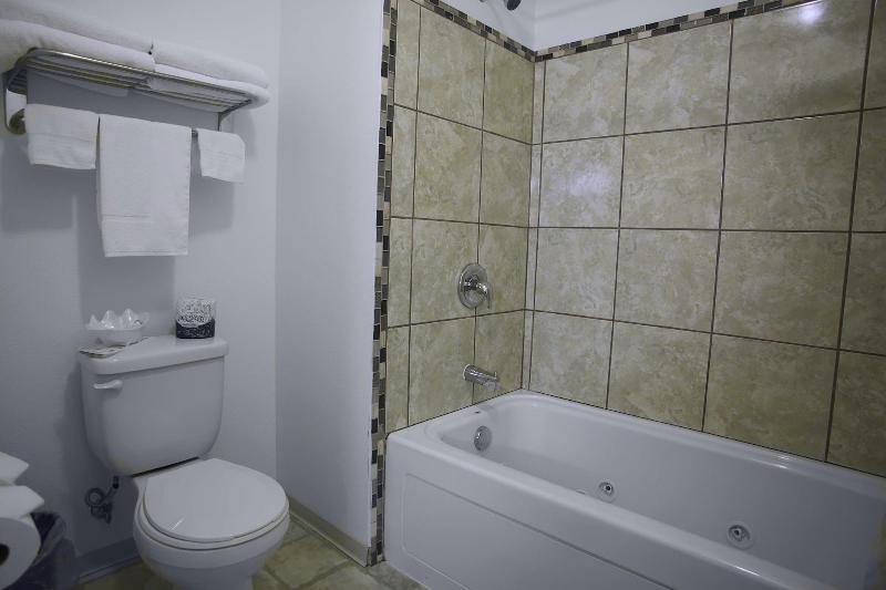 Oceanview Inn image
