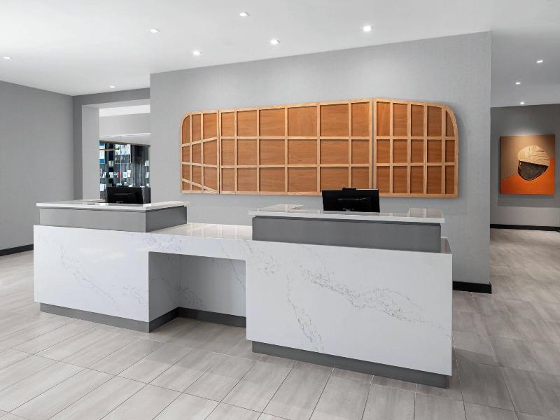 Ac Santa Rosa Downtown image