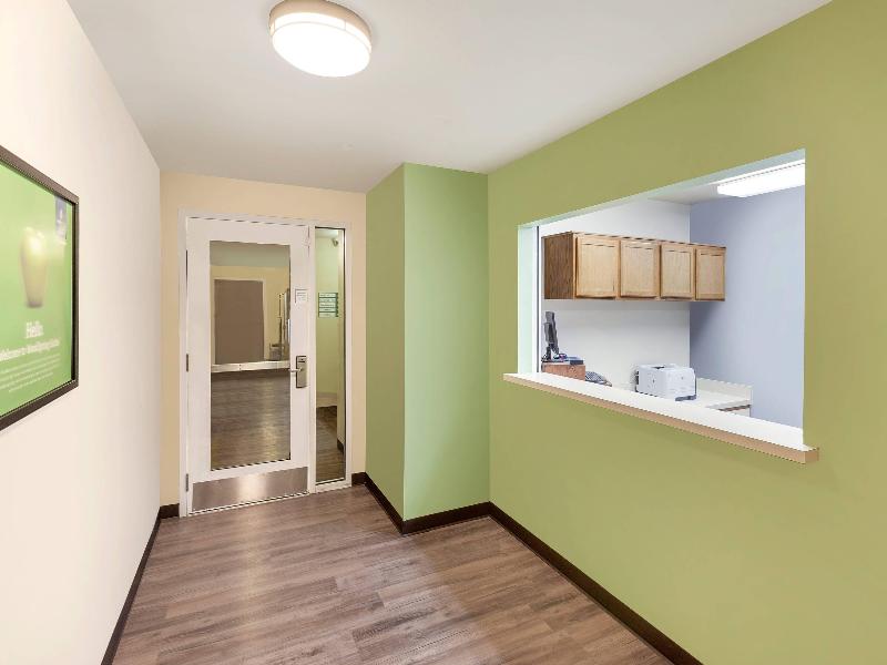 Woodspring Suites Council Bluffs
