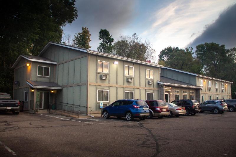 Sunrise Inn Hotel image