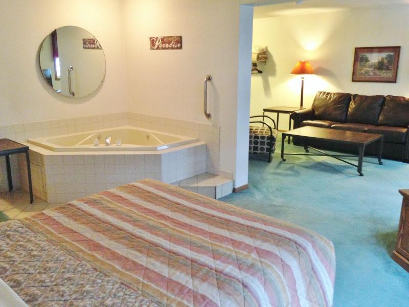 Sunrise Inn Hotel image