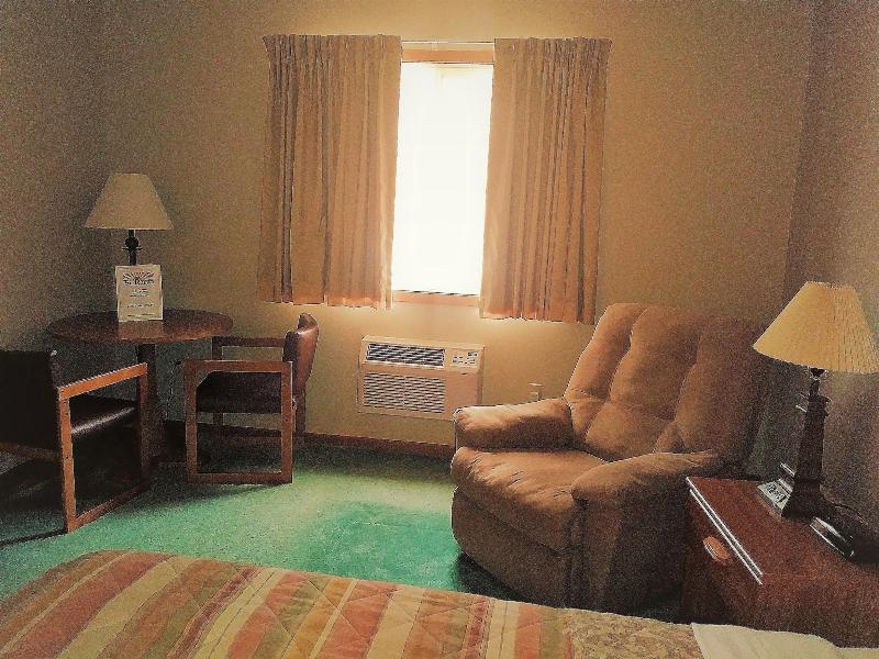 Sunrise Inn Hotel image