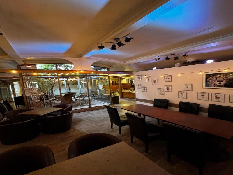 Hôtel Au Petit Caporal image