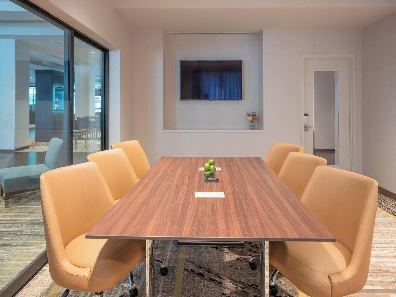 Courtyard By Marriott Thousand Oaks Agoura Hills image