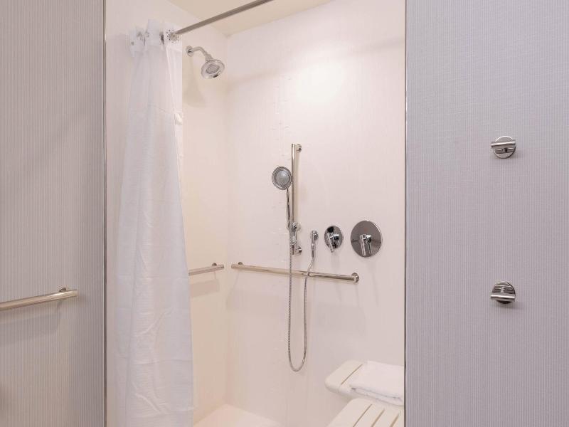 Courtyard By Marriott Thousand Oaks Agoura Hills image