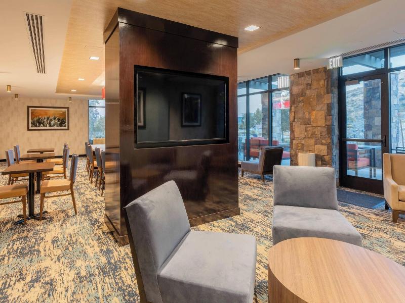 Towneplace Suites By Marriott Agoura Hills image