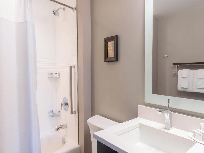 Towneplace Suites By Marriott Agoura Hills image