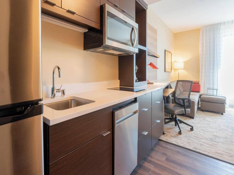 Towneplace Suites By Marriott Agoura Hills image