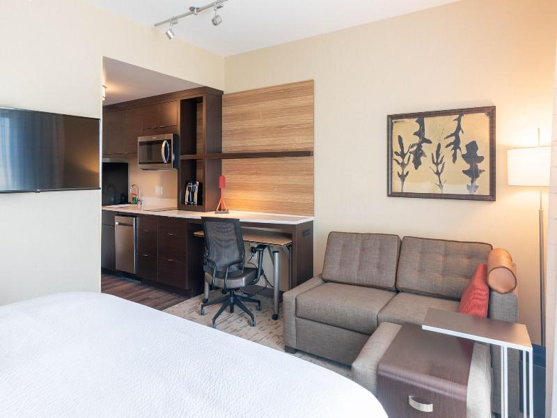 Towneplace Suites By Marriott Agoura Hills image