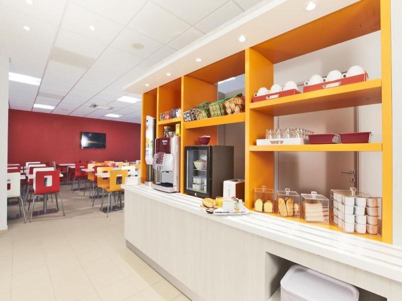 Hôtel Première Classe Caen Nord - Mémorial image