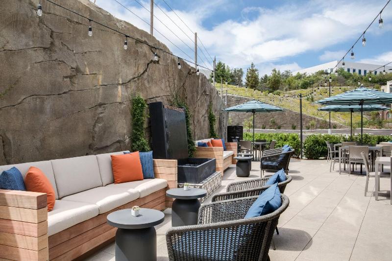 Ayres Hotel Vista Carlsbad image
