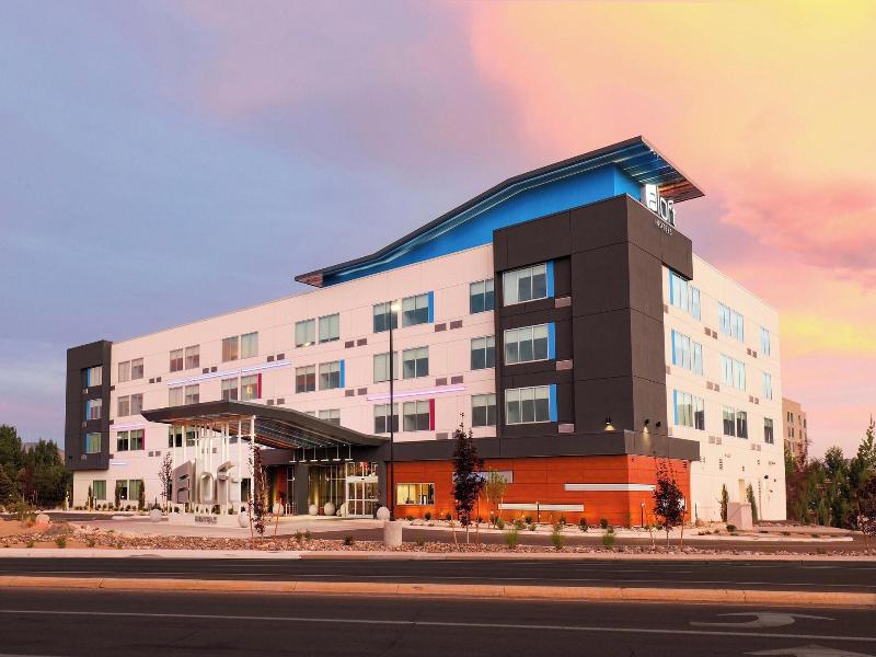 Aloft Reno-Tahoe International Airport image