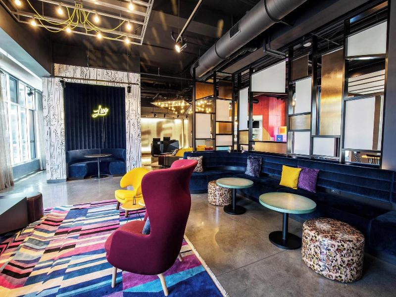 Aloft Reno-Tahoe International Airport image