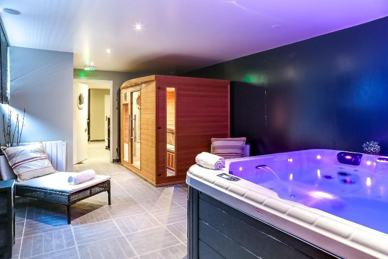 Hôtel & Spa Le Petit Castel Beuzeville-Honfleur image