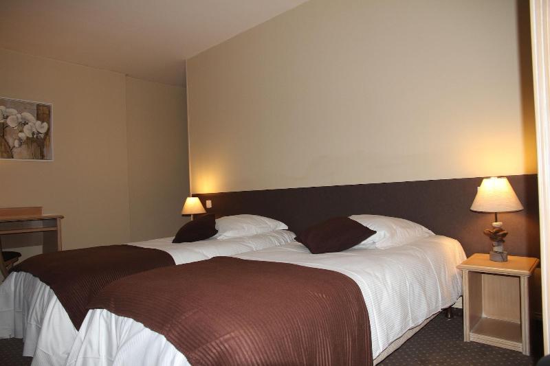 Hôtel & Spa Le Petit Castel Beuzeville-Honfleur image