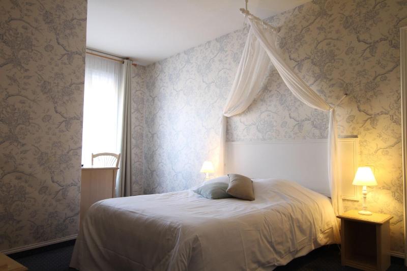 Hôtel & Spa Le Petit Castel Beuzeville-Honfleur image