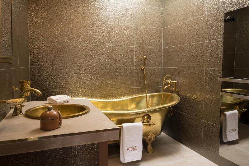 RIAD SPA Les portes de l'Orient TOURS image