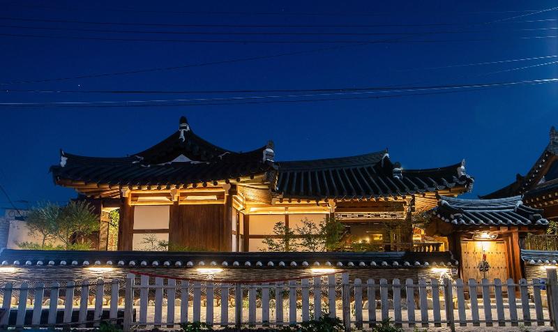 Soi Hanok Stay image