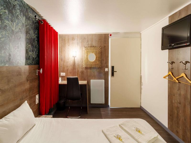 Kyriad Direct Rouen Nord Barentin image