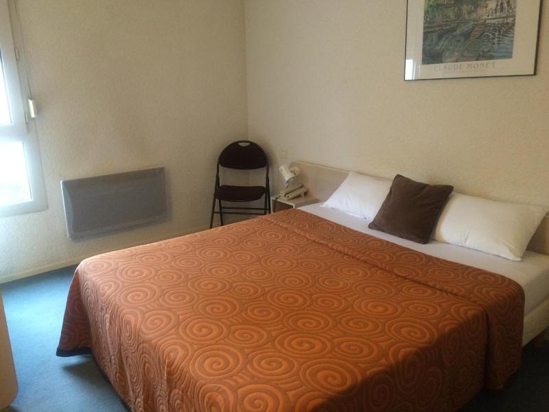 Hotel Anne De Beaujeu image