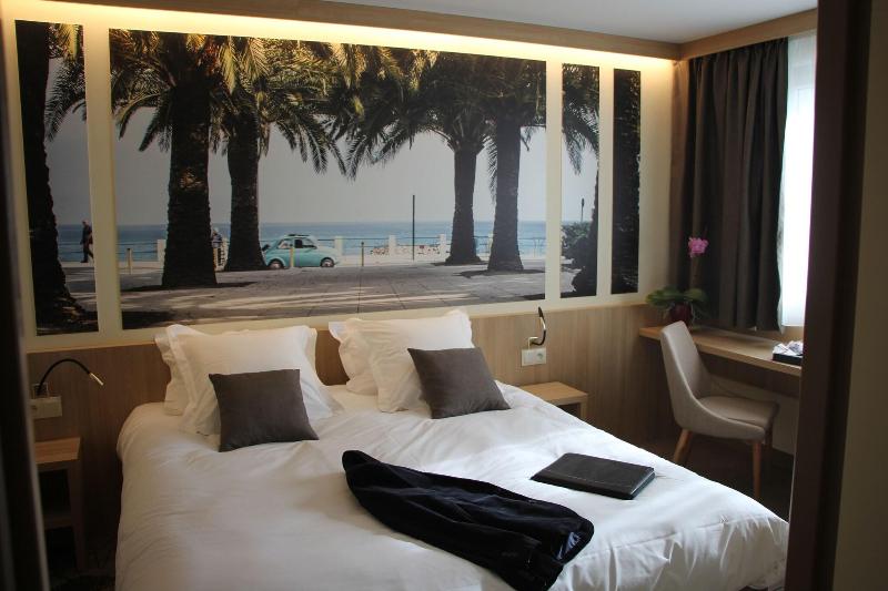 Brit Hotel Montargis image