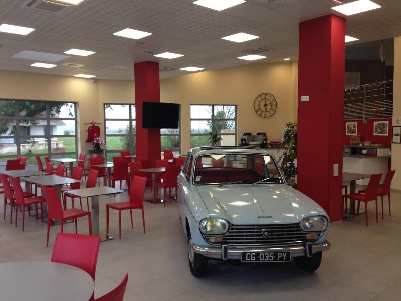 Brit Hotel Montargis image