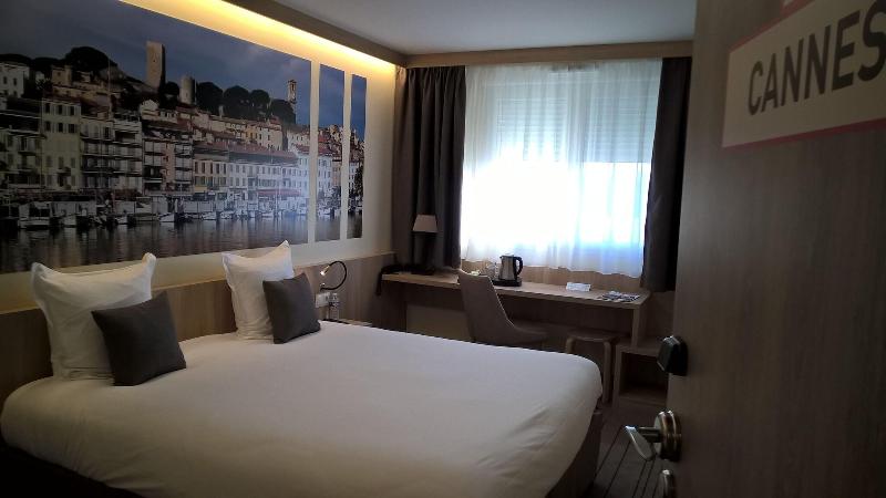 Brit Hotel Montargis image
